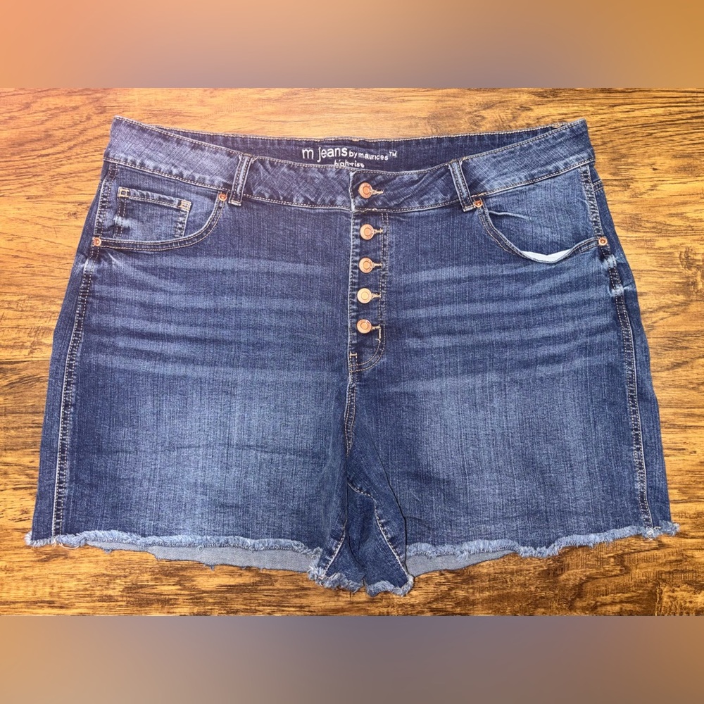 M. Jeans by Maurices High Rise Shorts Size 24W